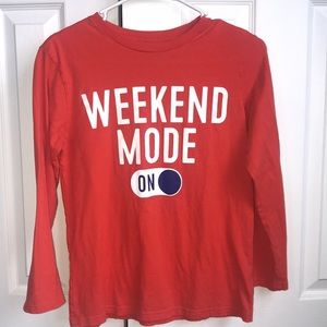 Boys Children’s Place long sleeve T.